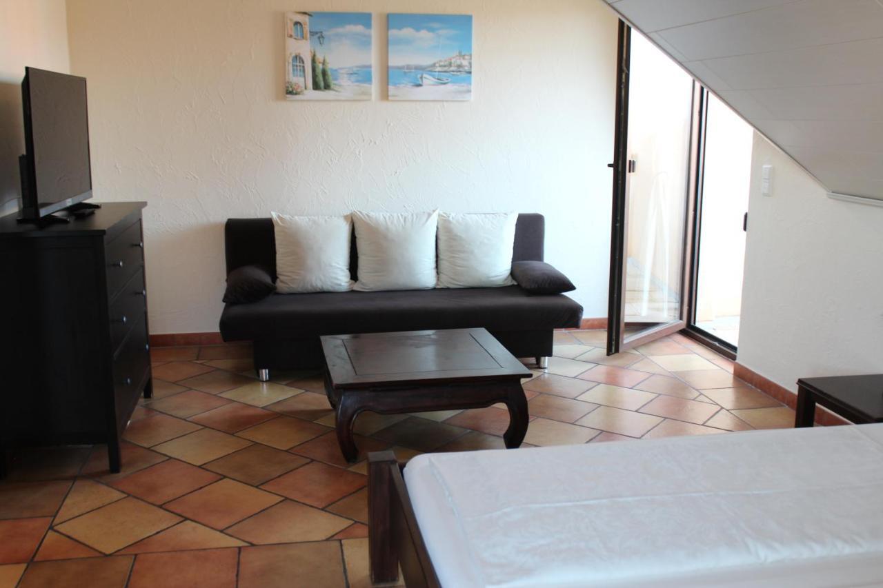 רוסט Pension Vanii, Apartments מראה חיצוני תמונה